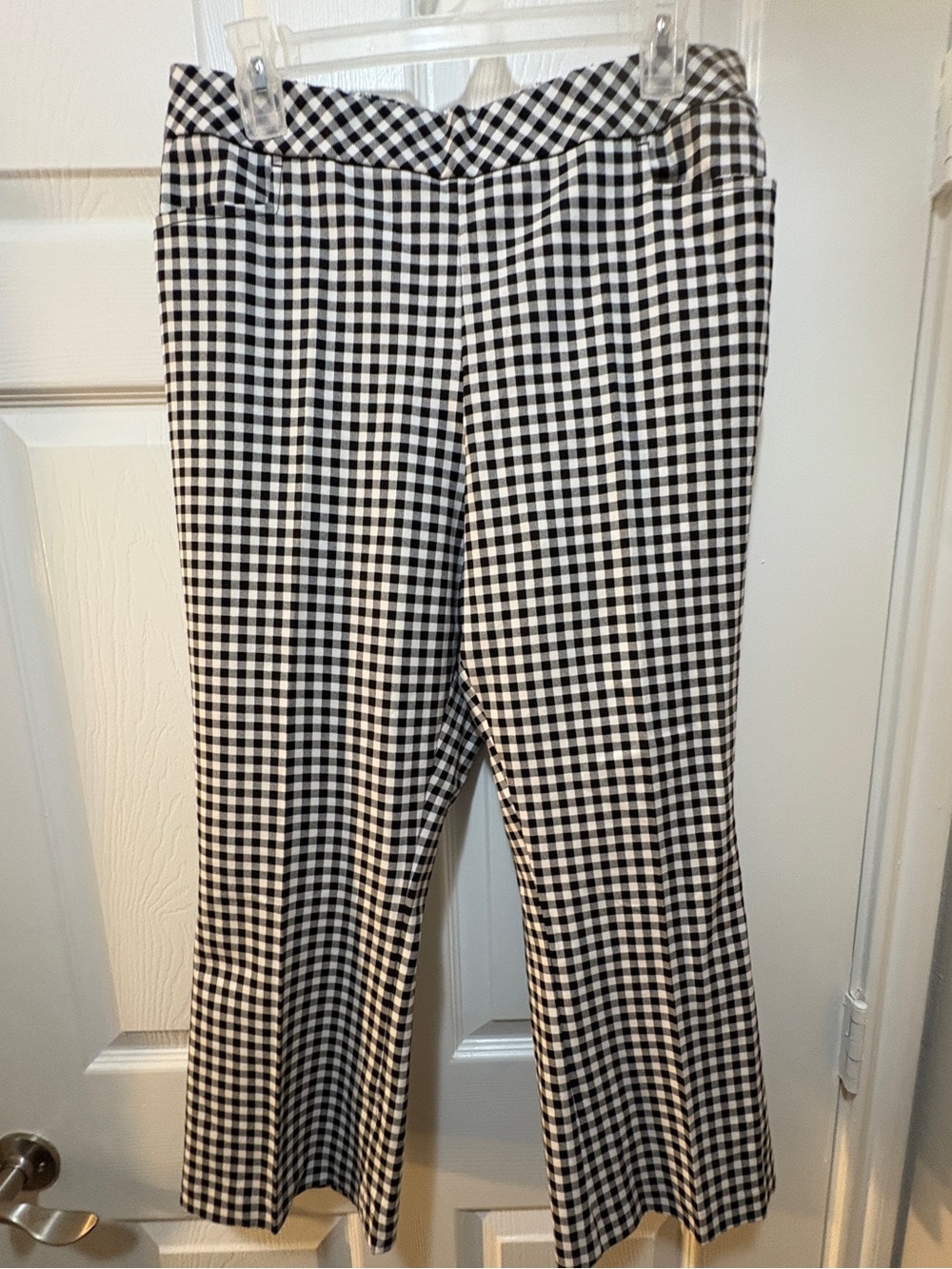 Isaac Mizrahi Black and White Gingham Women’s Pants